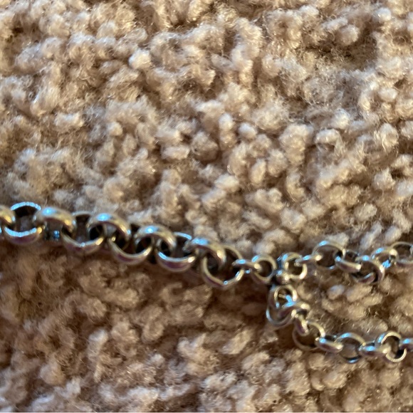 Jeweled Enamel Chain Belt 42 inches from end to end - Picture 10 of 16